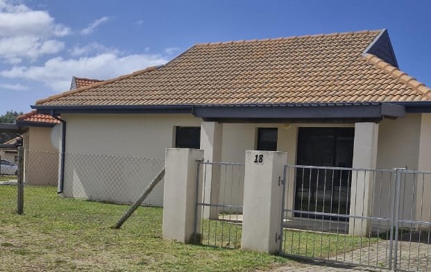3 Bedroom Property for Sale in Kidds Beach Eastern Cape